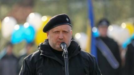 Радикалы обвинили Турчинова в лояльности России Радикалы обвинили Турчинова в лояльности России