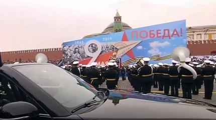 «Спрятанный» Мавзолей. Попытка задрапировать историю Победы? «Спрятанный» Мавзолей. Попытка задрапировать историю Победы?