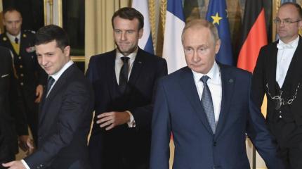 В Киеве пояснили, почему с Путиным «стоит разговаривать» В Киеве пояснили, почему с Путиным «стоит разговаривать»