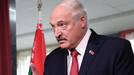 Лукашенко пригрозил Западу войной «на все деньги»