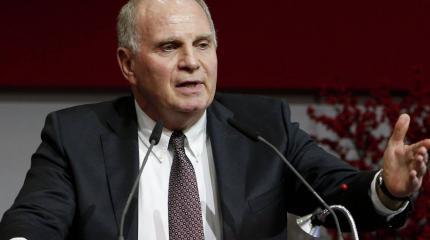 Президент клуба «Бавария» поддержал присоединение Крыма к России Президент клуба «Бавария» поддержал присоединение Крыма к России