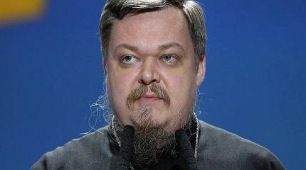 Чаплин: власти Киева погубят украинскую церковь Чаплин: власти Киева погубят украинскую церковь
