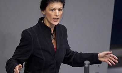 Сара Вагенкнехт: не превращайтесь в подстилку Киева!