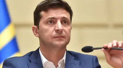 Зеленский возвращает Украине советскую власть Зеленский возвращает Украине советскую власть