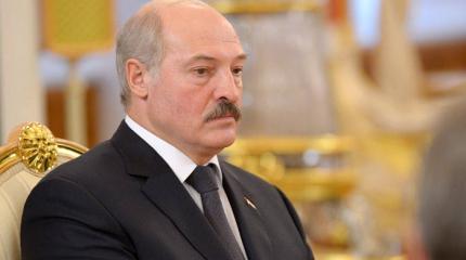 Угодить всем: многовекторный Лукашенко Угодить всем: многовекторный Лукашенко