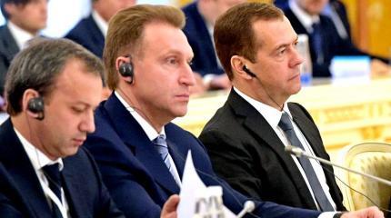 Медведев, Шувалов, Дворкович: уходящие натуры правительства Медведев, Шувалов, Дворкович: уходящие натуры правительства