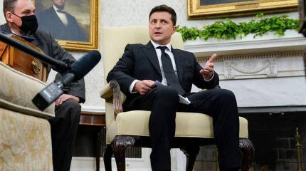 Клоун на гастролях: Зеленский 6 раз опозорился в США Клоун на гастролях: Зеленский 6 раз опозорился в США