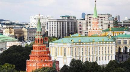 Кремль ушел в себя Кремль ушел в себя