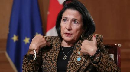 Зурабишвили в Одессе поперхнулась и досрочно прервала антироссийскую речь