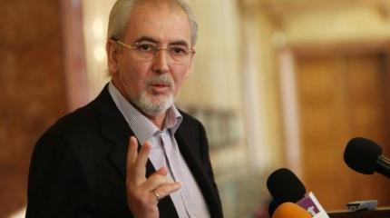Болгарский политик Лютви Местан отправлен в отставку за поддержку турецкого авиаудара по Су-24 Болгарский политик Лютви Местан отправлен в отставку за поддержку турецкого авиаудара по Су-24