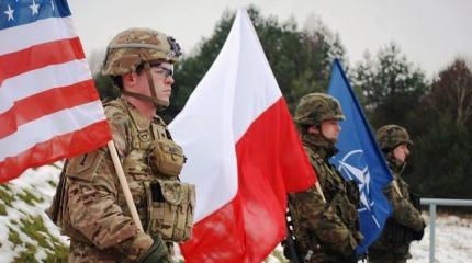 Польша опомнилась: США обошлись с «союзником» как со слугой Польша опомнилась: США обошлись с «союзником» как со слугой