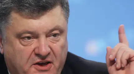 Порошенко пригрозил России: моя страна, мои корабли, мои солдаты Порошенко пригрозил России: моя страна, мои корабли, мои солдаты