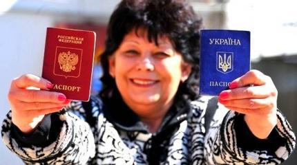 Жители ДНР идут на уловки, чтобы у них не изъяли украинский паспорт Жители ДНР идут на уловки, чтобы у них не изъяли украинский паспорт
