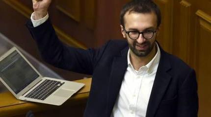 Лещенко: Визит Джо Байдена покажет, будет ли на Украине новый премьер