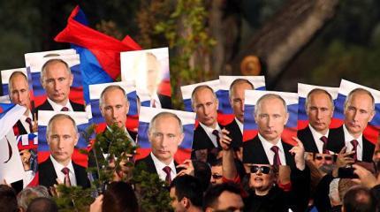 Avangarda: В чем истинная причина визита Путина в Сербию? Avangarda: В чем истинная причина визита Путина в Сербию?