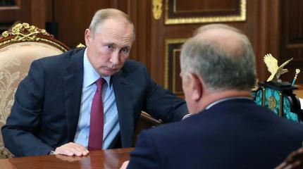 Письмо Путину: Зюганов пожаловался президенту на преследование сторонников Письмо Путину: Зюганов пожаловался президенту на преследование сторонников