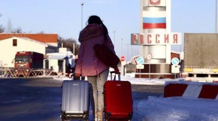 Украинские мигранты в России оказались брошены Украинские мигранты в России оказались брошены