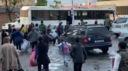 Азербайджанские СМИ: Почему армяне бегут из Карабаха в «предавшую» их Россию Азербайджанские СМИ: Почему армяне бегут из Карабаха в «предавшую» их Россию