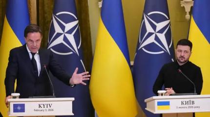 Зеленский готов может поступиться Крымом и Донбассом, но не более