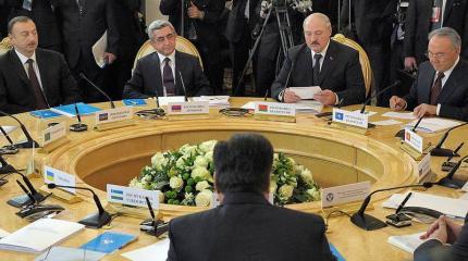 Старому содержанию СНГ придают новую реформу Старому содержанию СНГ придают новую реформу