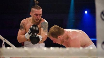 Александр Усик оставил за собой право поставить на место нардепов Александр Усик оставил за собой право поставить на место нардепов