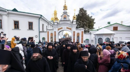 «Раз Господь нас сподобил это время пережить, Он с нами» «Раз Господь нас сподобил это время пережить, Он с нами»