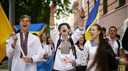 «Cчитают нас орками» – В Москве рассказали о настроениях молодежи в Херcоне «Cчитают нас орками» – В Москве рассказали о настроениях молодежи в Херcоне