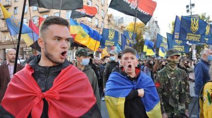 Политика взаимоисключающих смыслов на Украине – не клоунада Политика взаимоисключающих смыслов на Украине – не клоунада