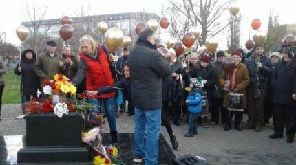Одесса, Жуков и… ни голоса Левитана, ни Красной Армии Одесса, Жуков и… ни голоса Левитана, ни Красной Армии