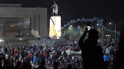 Бывший президент освобожден из СИЗО: что происходит в Киргизии? Бывший президент освобожден из СИЗО: что происходит в Киргизии?