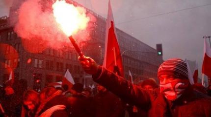 В Польше неприязнь к приезжим с Украины достигла высоких уровней В Польше неприязнь к приезжим с Украины достигла высоких уровней