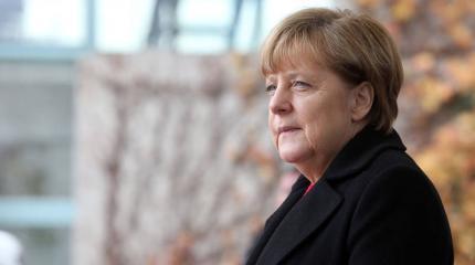 Меркель предлагала японскому премьеру вступить в НАТО Меркель предлагала японскому премьеру вступить в НАТО