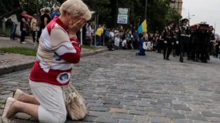 Киевские похороны в зеркале психологии нации Киевские похороны в зеркале психологии нации