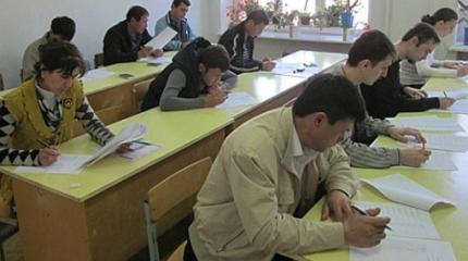 Галичане на экзаменах в РФ без акцента скандируют «Путин - наш президент!»