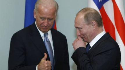 Американцы высмеяли демократов: левая нога Путина мудрее Байдена Американцы высмеяли демократов: левая нога Путина мудрее Байдена