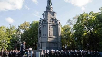 Один день президента Порошенко: дань лицемерию и невежеству (I)