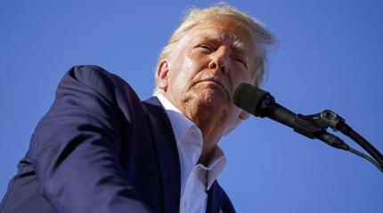 Трамп: Сначала мы победим прокурора, а после Байдена Трамп: Сначала мы победим прокурора, а после Байдена