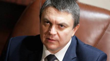 Остановить сумасшествие: глава ЛНР Пасечник пригласил Зеленского в Луганск