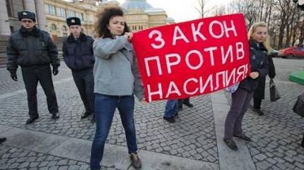 Марш матерей в защиту политических узников – святое дело или провокация?
