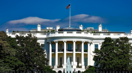 Global Times: у США есть два пути, которые помогут избежать войны с Китаем Global Times: у США есть два пути, которые помогут избежать войны с Китаем