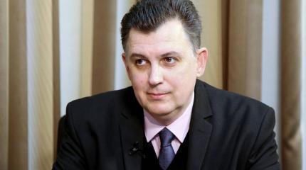Дудчак: Зеленского никто не спрашивает, ему как скажут, так и будет Дудчак: Зеленского никто не спрашивает, ему как скажут, так и будет