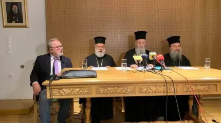 Всегреческий православный союз против патриарха Варфоломея Всегреческий православный союз против патриарха Варфоломея