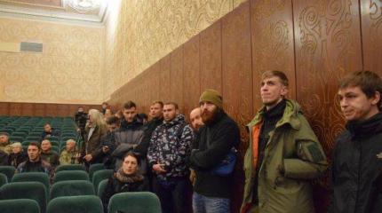 Склока за землю в Мариуполе обостряется