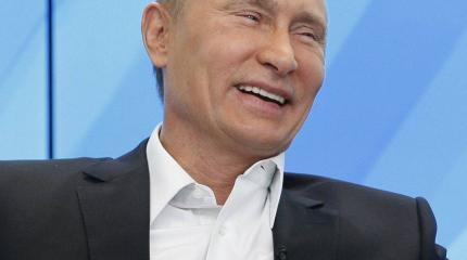 MiceTimes: Путин смеется над пугливым Западом MiceTimes: Путин смеется над пугливым Западом