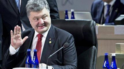 Порошенко нашел козырную даму для новой интрижки Порошенко нашел козырную даму для новой интрижки