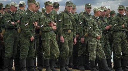 Обязательно ли государевым людям служить в армии?