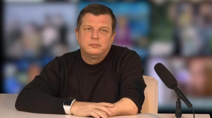 Журавко назвал идею Зеленского о канале «АнтиРоссия» выстрелом в голову Журавко назвал идею Зеленского о канале «АнтиРоссия» выстрелом в голову