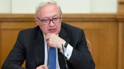 Сложные переговоры РФ и США: Рябков и Абрамс «сверят часы» по Венесуэле Сложные переговоры РФ и США: Рябков и Абрамс «сверят часы» по Венесуэле