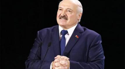 Лукашенко: В Донбассе не гражданская война, а российско-украинская Лукашенко: В Донбассе не гражданская война, а российско-украинская