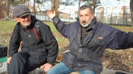 «Раньше было лучше?»: крымчане на камеру ответили, как им живется в России «Раньше было лучше?»: крымчане на камеру ответили, как им живется в России